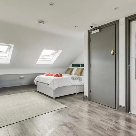 The Little Oaks Apartment เบอร์มิงแฮม ภายนอก รูปภาพ