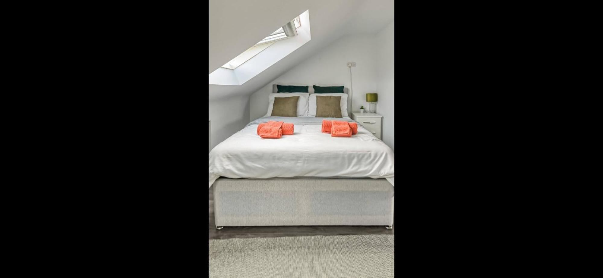 The Little Oaks Apartment เบอร์มิงแฮม ภายนอก รูปภาพ